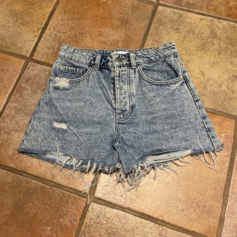 Zara high waist button fly acid washed cut off denim shorts